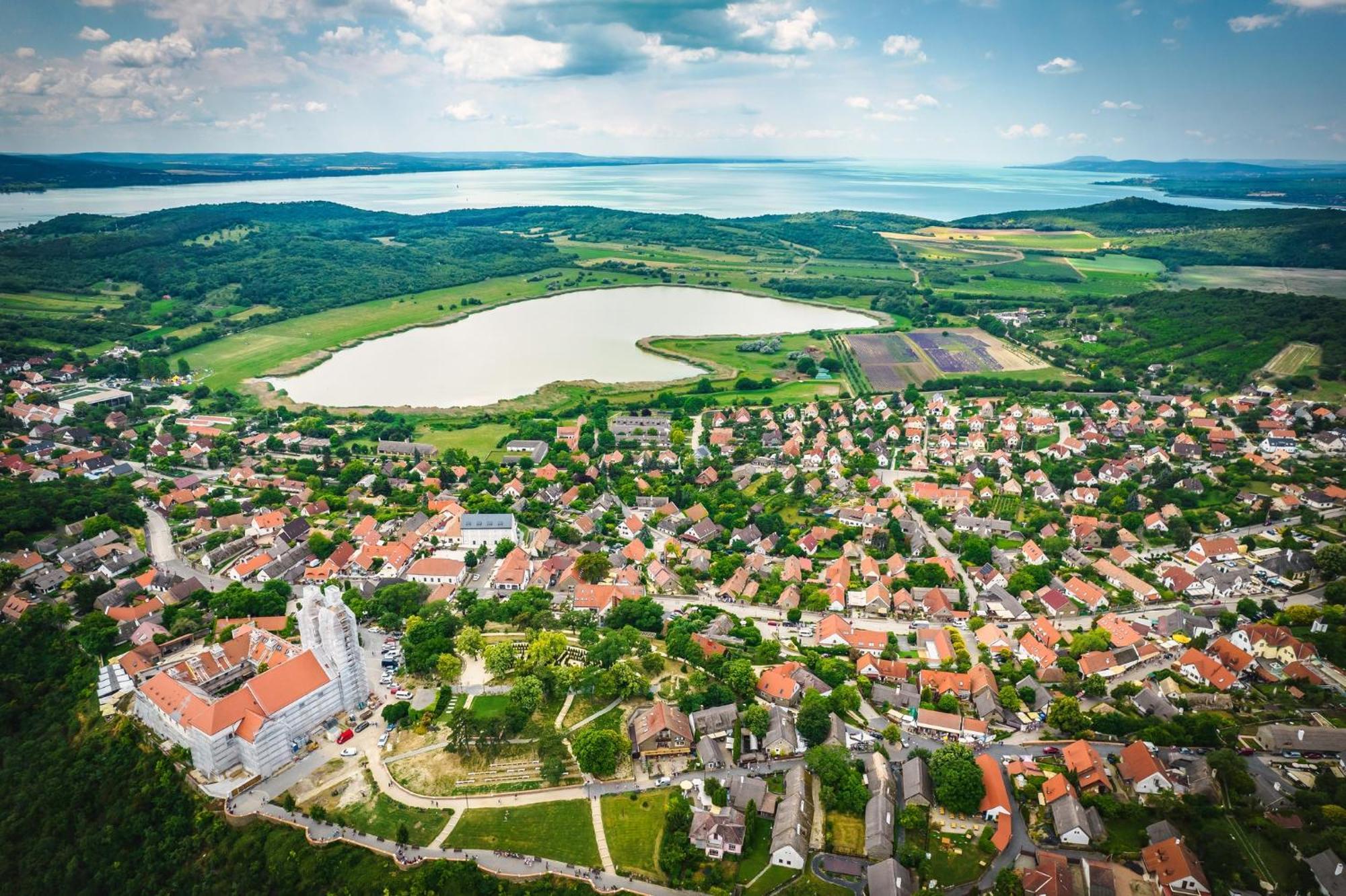 Апартаменты Papoula Vendeghaz Тихань Экстерьер фото